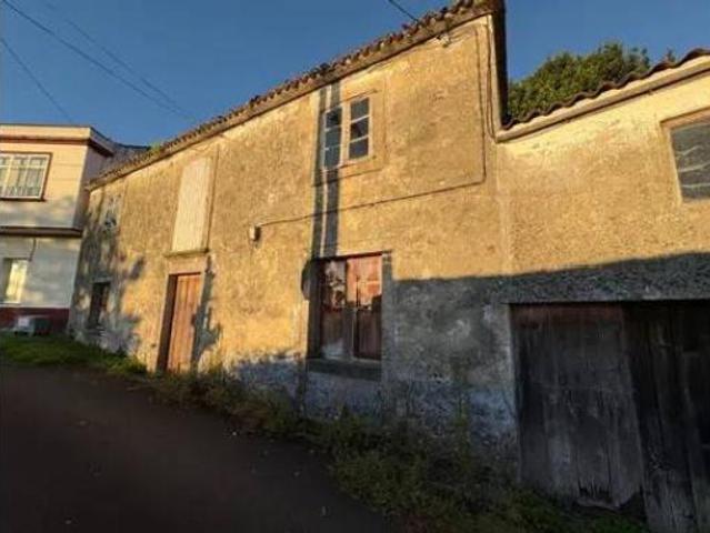 Chalet en venta en Santa María de Neda, Ferrol