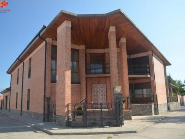 Chalet en venta en Nieva, Castilla y León
