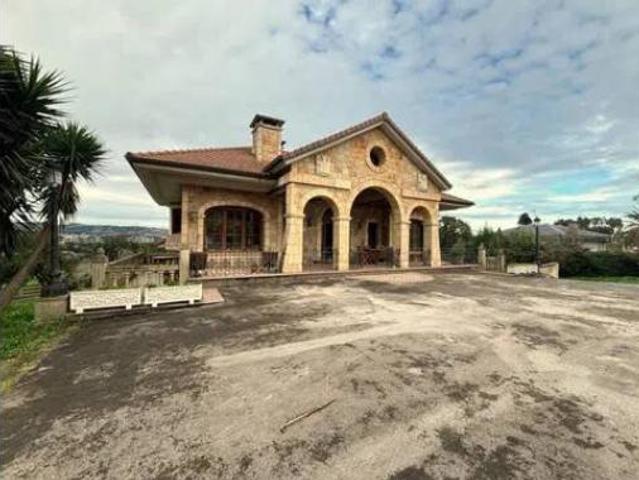 Chalet en venta en Barrio El Arco, Noja