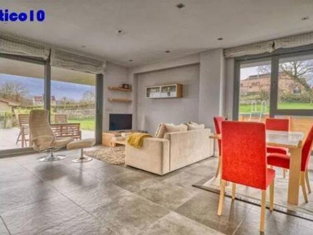 Chalet en venta en Noreña, Asturias