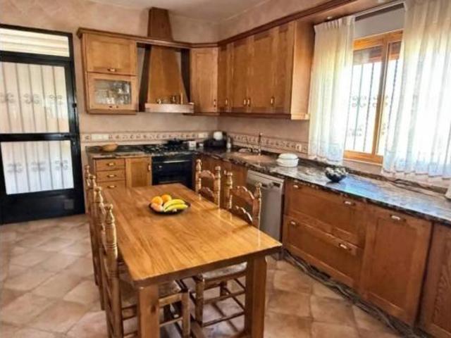 Chalet en venta en La Cruz, el Vinalopó Mitjà / El Vinalopó Medio