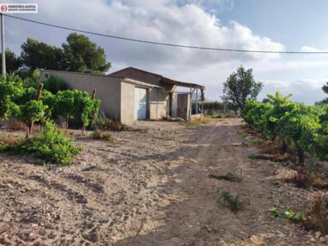 Chalet en venta en La Cruz, el Vinalopó Mitjà / El Vinalopó Medio
