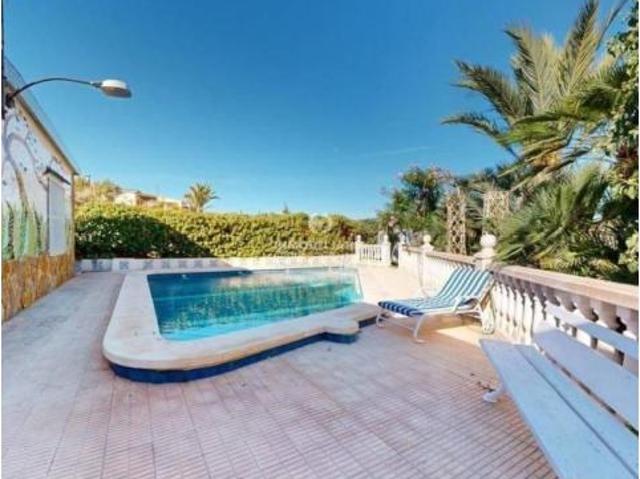Chalet en venta en La Cruz, el Vinalopó Mitjà / El Vinalopó Medio