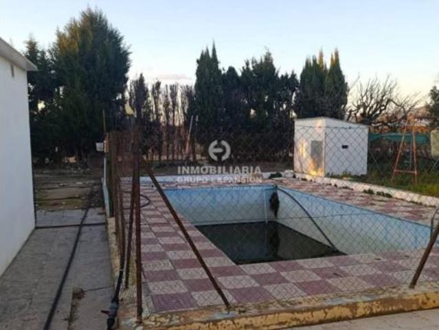 Chalet en venta en La Cruz, el Vinalopó Mitjà / El Vinalopó Medio