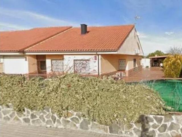 Chalet en venta en Novés, Castilla-La Mancha