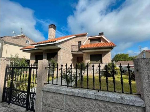 Villa en venta en O Carballiño, O Tellado