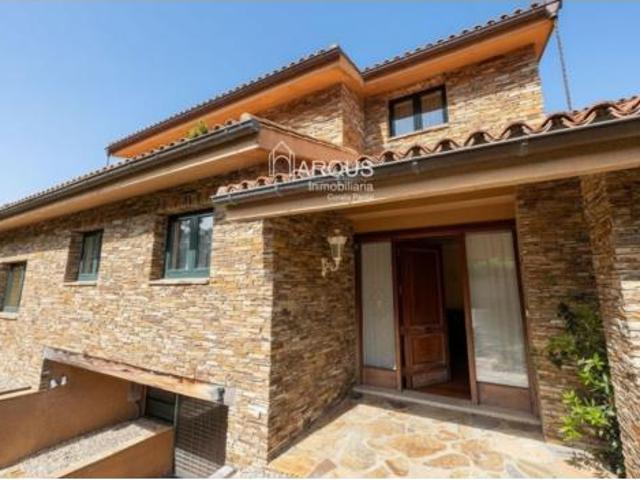 Chalet en venta en O Grove, O Salnés