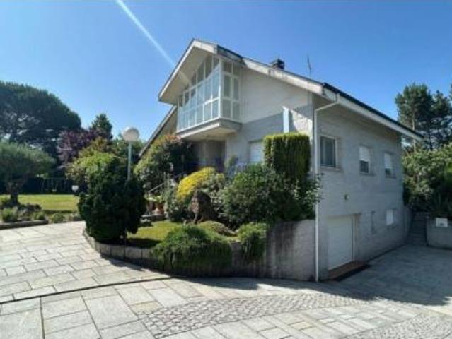 Chalet en venta en Prexigueiró, Ourense