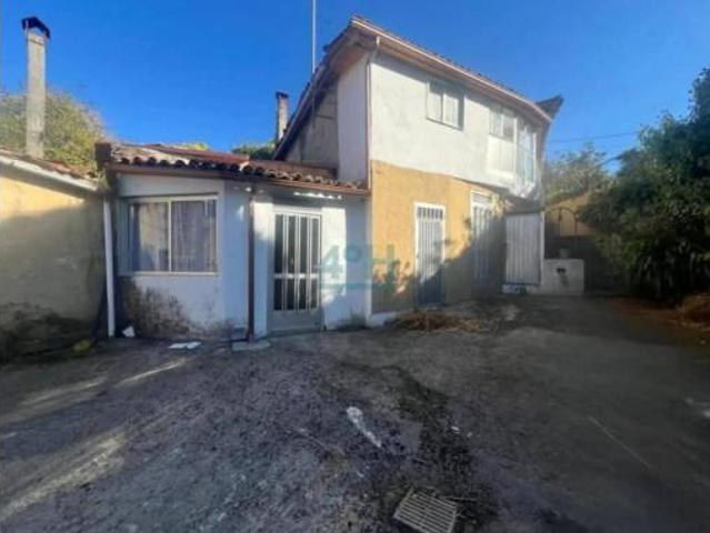 Chalet en venta en Prexigueiró, Ourense