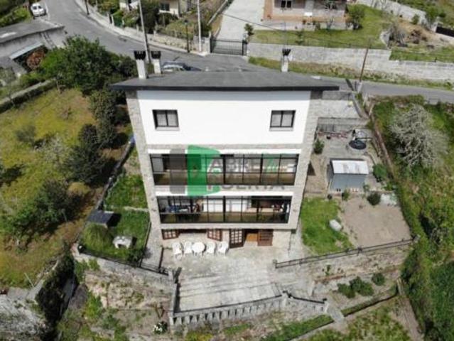 Chalet en venta en Prexigueiró, Ourense