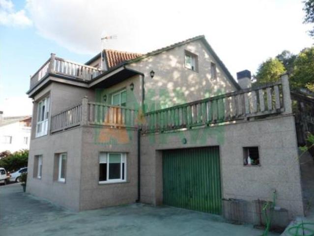 Chalet en venta en Prexigueiró, Ourense