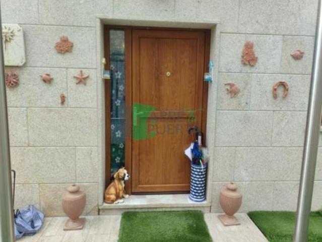 Chalet en venta en Urbanización A Tapada de Bouzas, Ourense