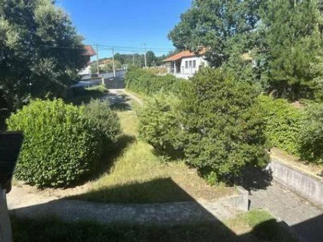 Chalet en venta en Calvelle, Ourense