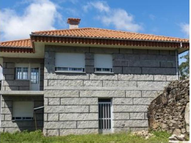 Chalet en venta en Salceda de Caselas, Vigo