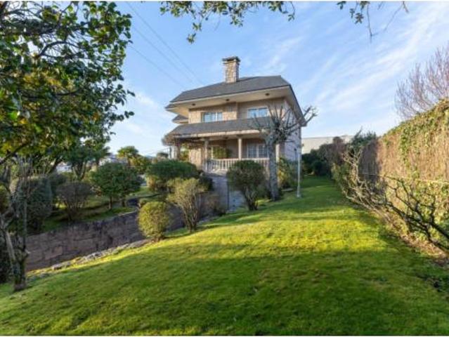 Chalet en venta en O Porriño, Vigo