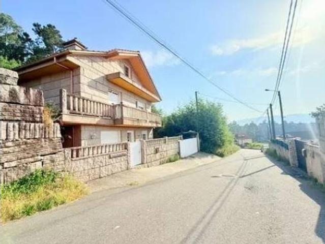 Chalet en venta en Atios, Vigo