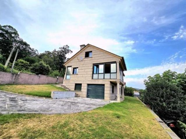 Chalet en venta en O Rosal, O Baixo Miño