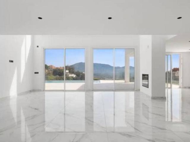 Chalet en venta en La Mairena, Sierra de las Nieves