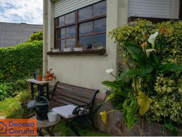 Chalet en venta en Oleiros, A Coruña