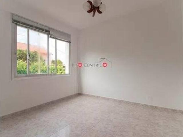 Chalet en venta en Oleiros, A Coruña