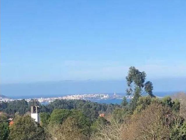 Chalet en venta en Oleiros, A Coruña