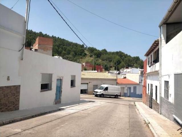 Chalet en venta en Oliva, València / Valencia