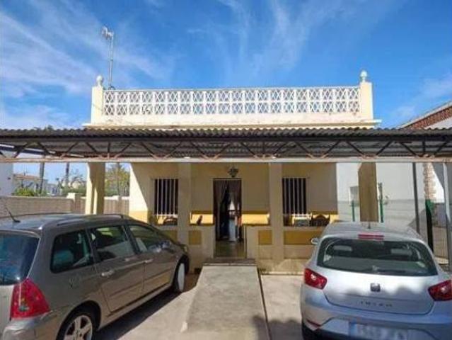 Chalet en venta en Urbanització Platja d'Oliva, la Safor