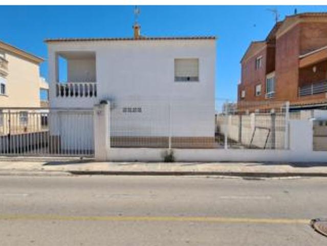 Chalet en venta en Urbanització Platja d'Oliva, la Safor
