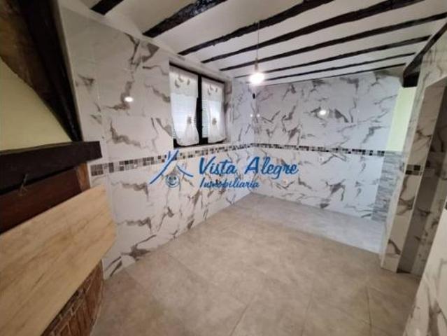 Chalet en venta en Ollauri, La Rioja