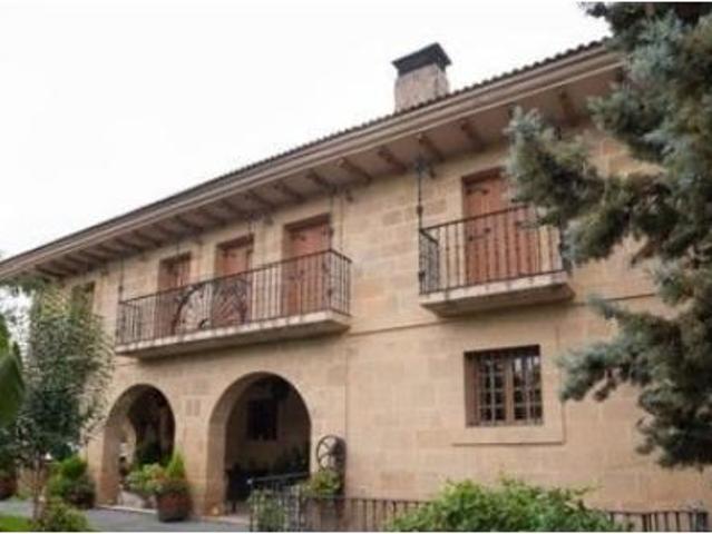 Chalet en venta en Ollauri, La Rioja