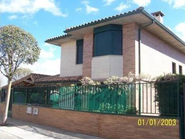 Chalet en venta en Ollauri, La Rioja