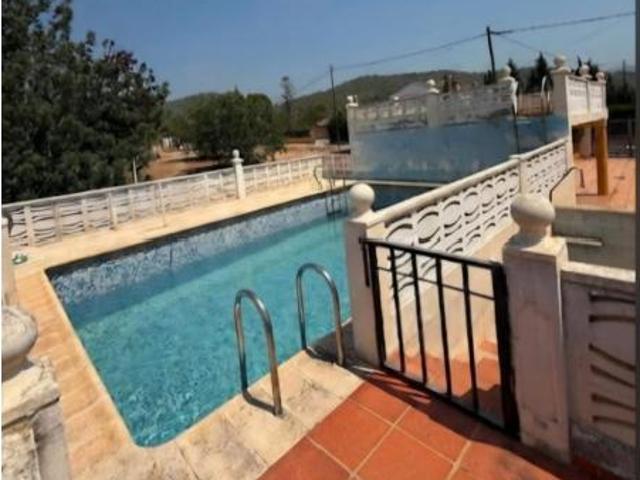 Chalet en venta en el Camp de Túria, Valencia