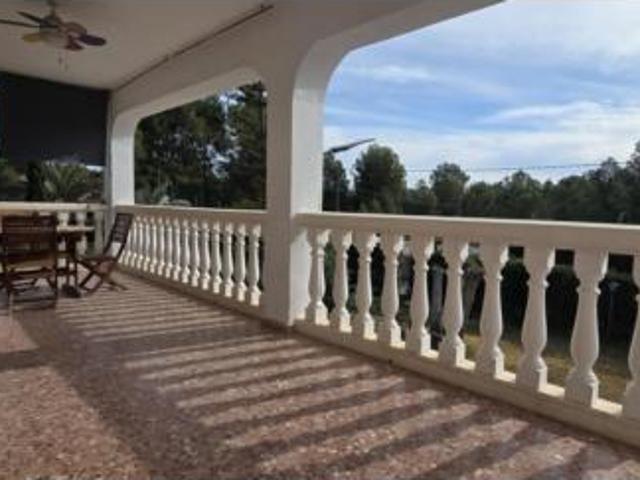 Chalet en venta en Urbanització los Picapiedra, Olocau