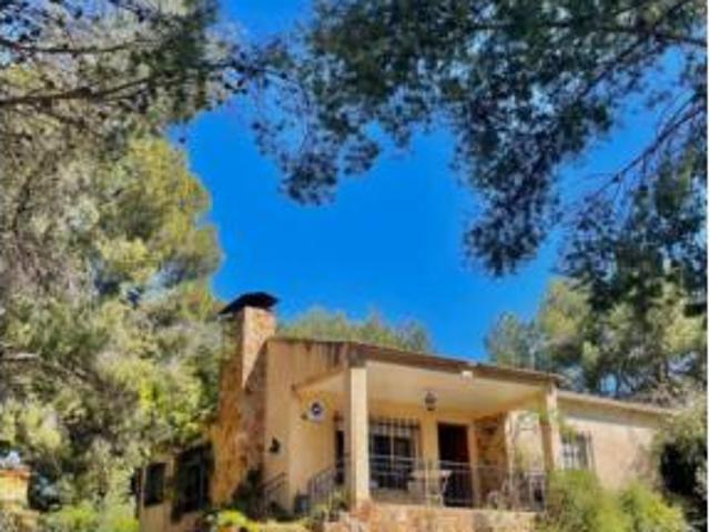 Chalet en venta en el Camp de Túria, Valencia