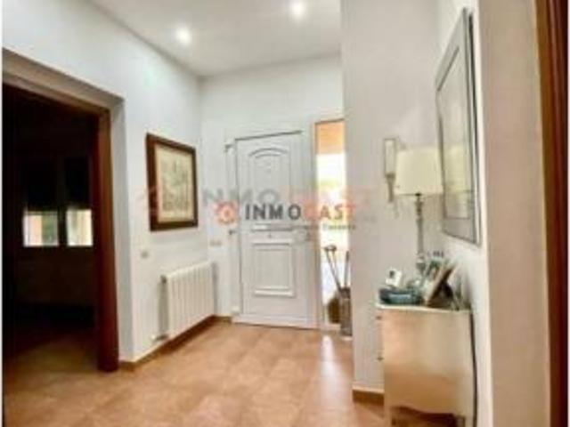 Villa en venta en Ontinyent