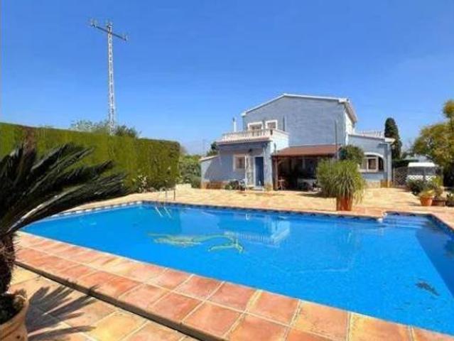Chalet en venta en la Marina Alta, Valencia