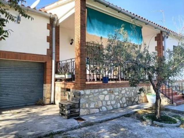 Chalet en venta en Orgaz, Toledo
