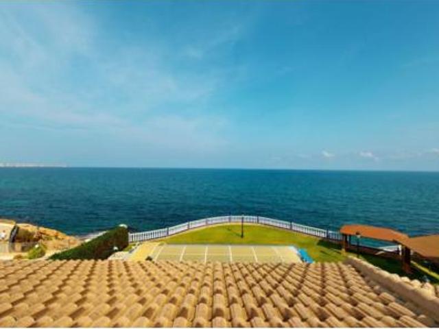 Chalet en venta en Urbanización La Zenia II, el Baix Segura / La Vega Baja