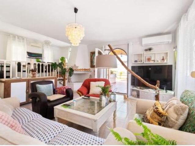 Chalet en venta en Urbanización La Zenia II, el Baix Segura / La Vega Baja