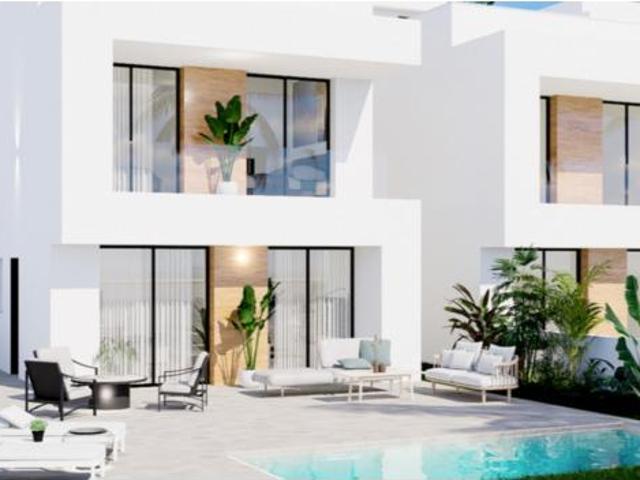 Chalet en venta en Urbanización La Zenia II, el Baix Segura / La Vega Baja
