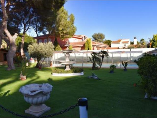 Chalet en venta en Dehesa de Campoamor, el Baix Segura / La Vega Baja