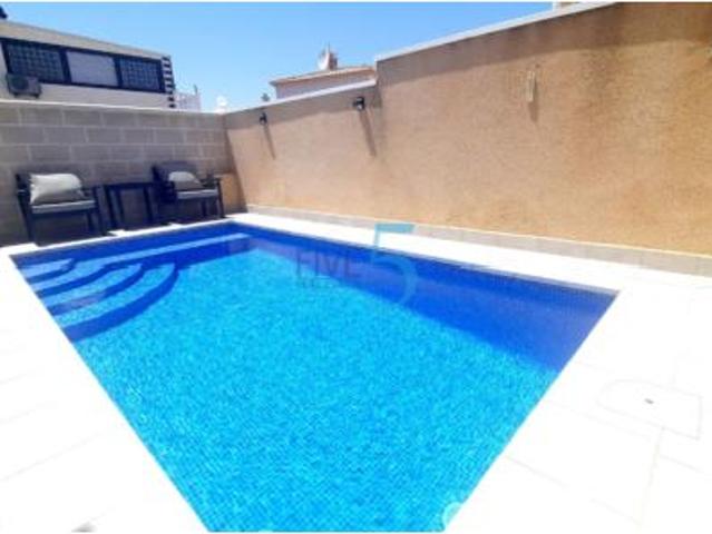 Chalet en venta en Urbanización la Florida, el Baix Segura / La Vega Baja