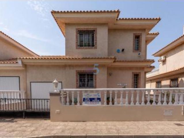 Chalet en venta en Villa Martín, el Baix Segura / La Vega Baja