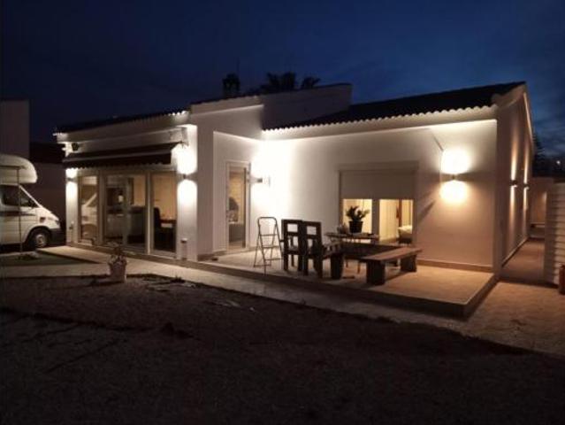 Chalet en venta en Playa Flamenca II, el Baix Segura / La Vega Baja