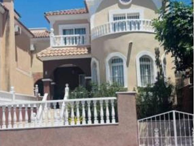Chalet en venta en Urbanización Lomas de Cabo Roig, el Baix Segura / La Vega Baja