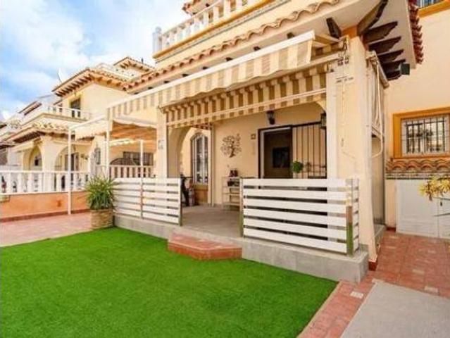 Chalet en venta en Sectores La Cuerda y Lomas de Cabo Roig, Orihuela