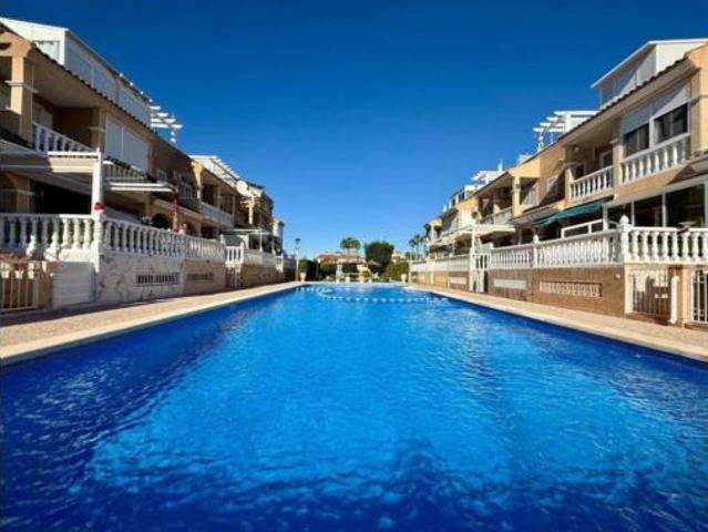 Chalet en venta en Urbanización Horizonte, el Baix Segura / La Vega Baja