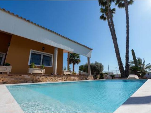 Chalet en venta en Barrio La Purísima, el Baix Segura / La Vega Baja