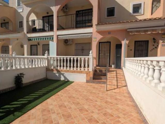 Chalet en venta en Urbanización Horizonte, el Baix Segura / La Vega Baja