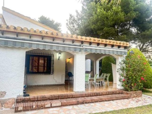 Chalet en venta en Urbanización Horizonte, el Baix Segura / La Vega Baja